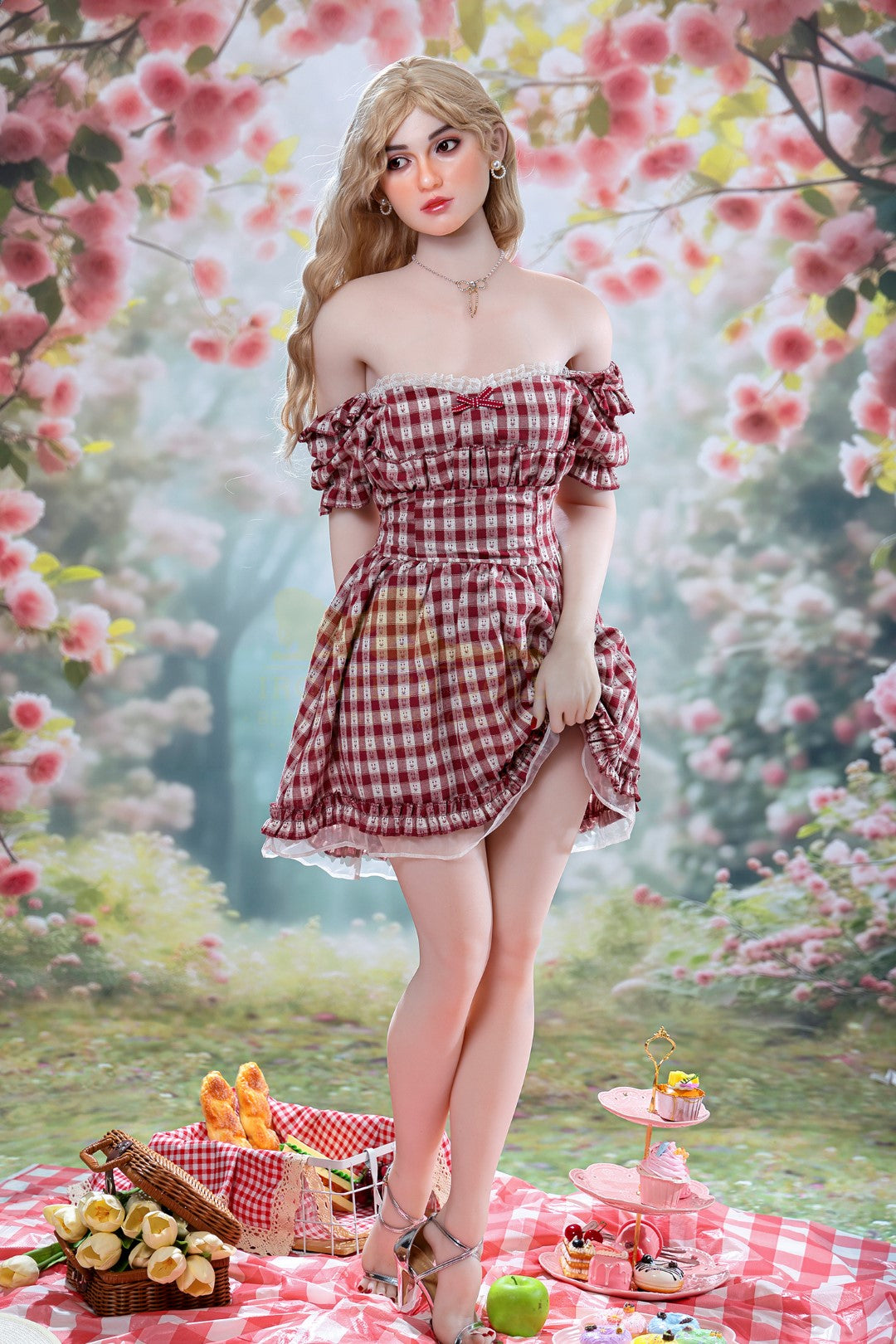 Tina sexdukke (Irontech Doll 162cm a-cup S45 TPE+silikon)