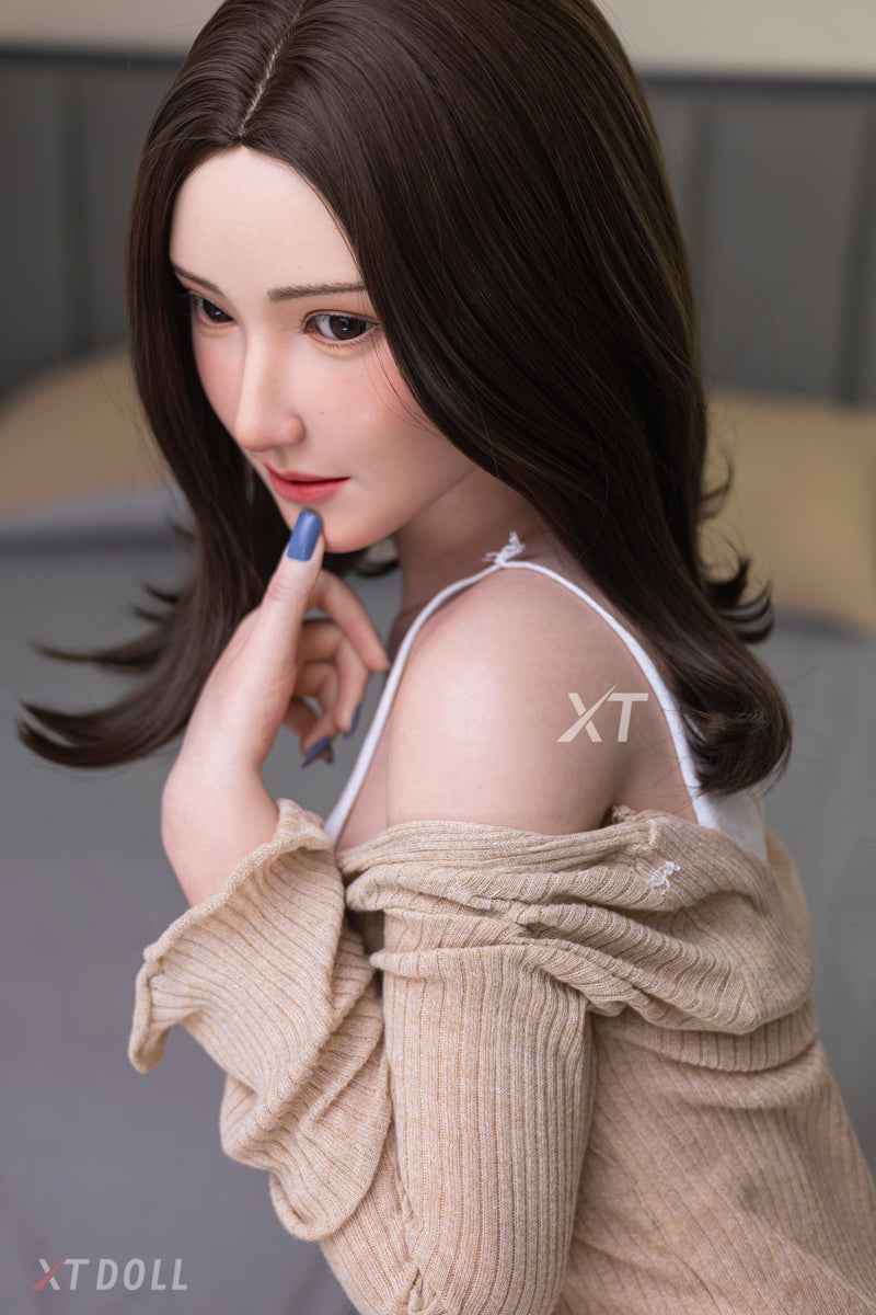 Charlie sexdukke (XT Doll 164 cm C-cup #XT-33 silikon)