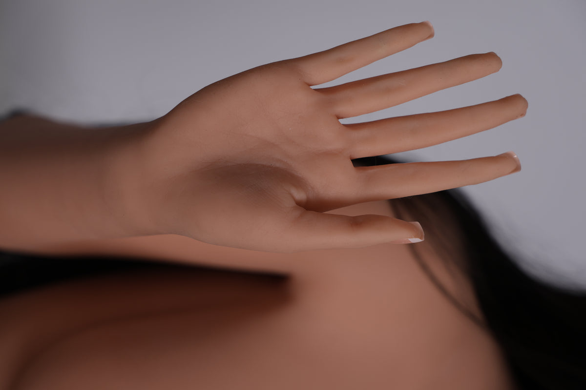 Selene-D sexdukke (LilyDoll 158 cm D-cup #LD020 TPE+silikon)