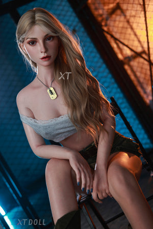 Melanie sexdukke (XT Doll 164cm C-cup #XT-15-B silikon)