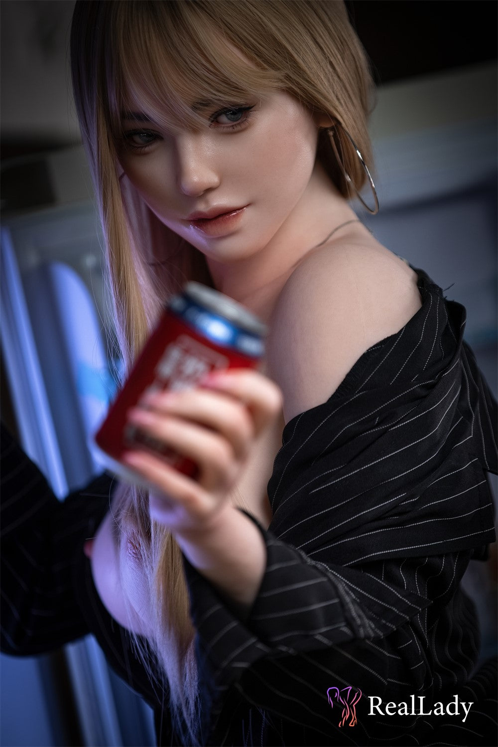 Layla Sex doll (Real Lady 170cm c-cup S39 silicone)