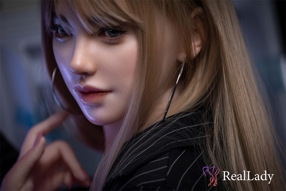 Layla sexdukke (Real Lady 170 cm C-cup S39 silikon)