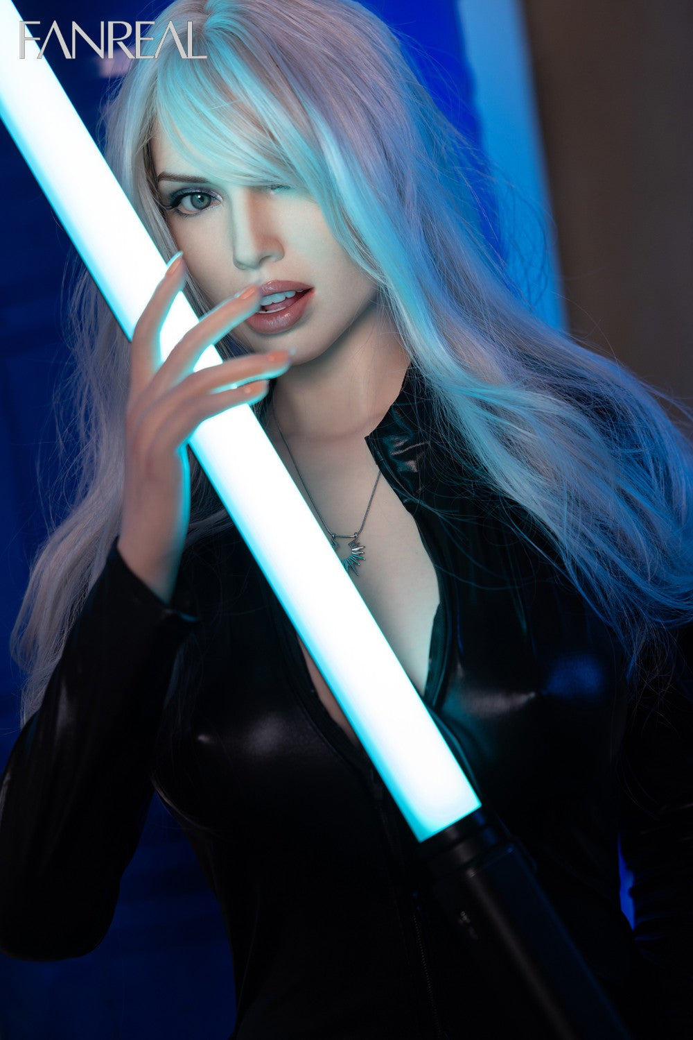 Kelly sexdukke (FanReal Doll 168 cm F-cup silikon)