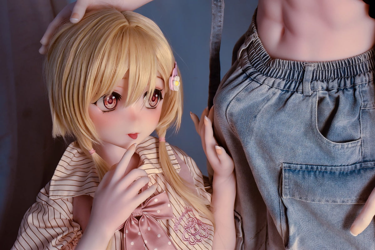 Yokotani Yukiko sexdukke (Elsa Babe 140 cm D-cup RAD007 silikon)