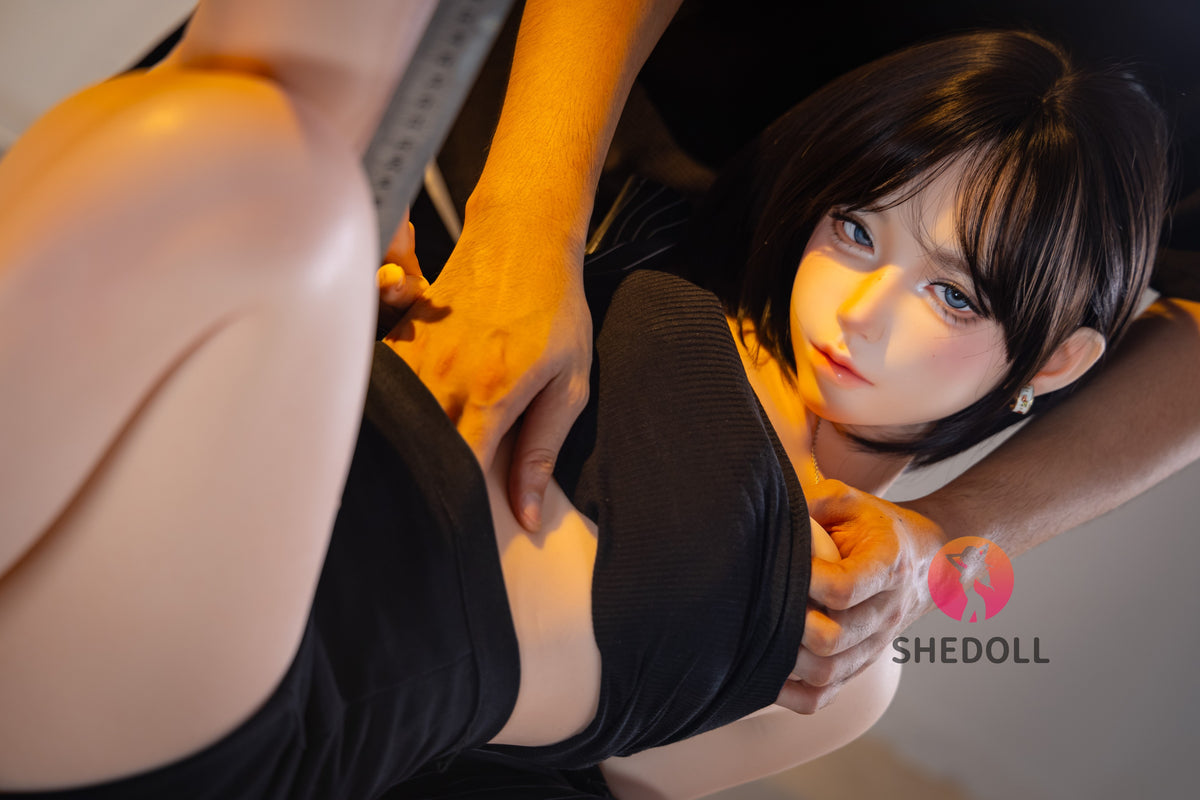 Lina sexdukke (SHEDOLL 152 cm A-cup #SH200 2.0 silikon)