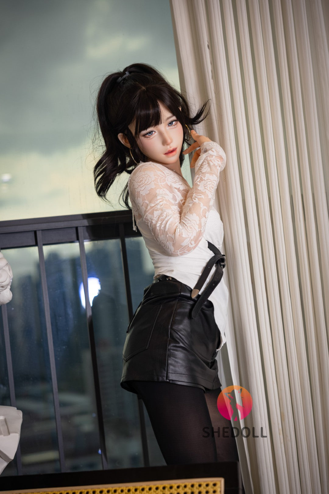 Lina sexdukke (SHEDOLL 152 cm A-cup #SH202 2.0 silikon)