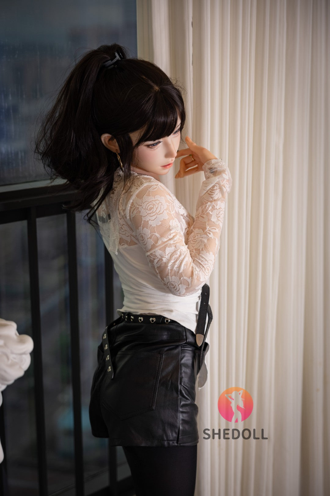 Lina sexdukke (SHEDOLL 152 cm A-cup #SH202 2.0 silikon)