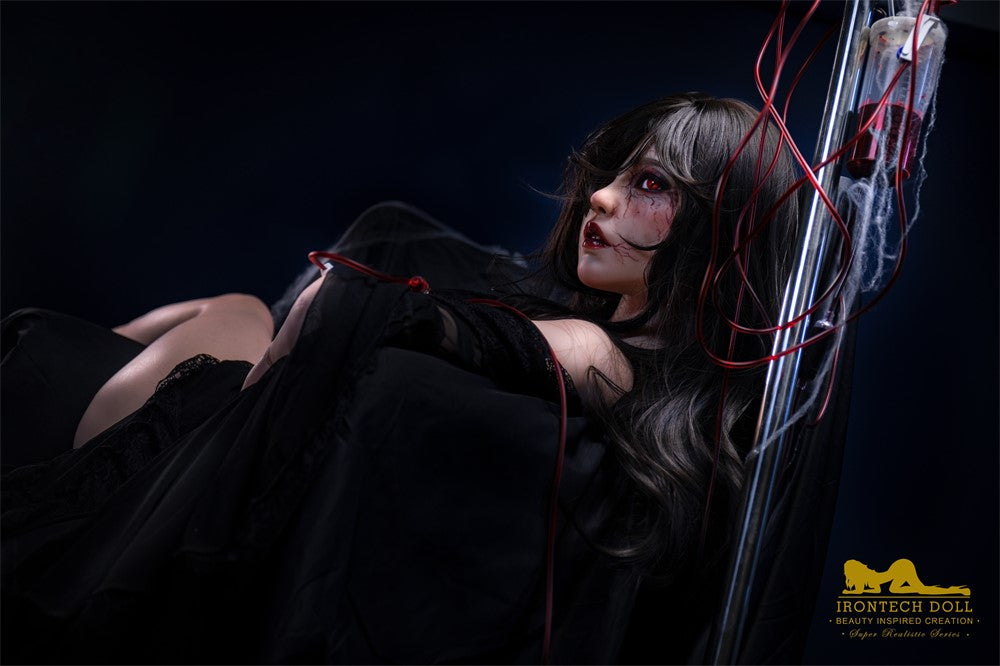 Shelly sexdukke (Irontech Doll 167 cm E-cup S40 silikon)