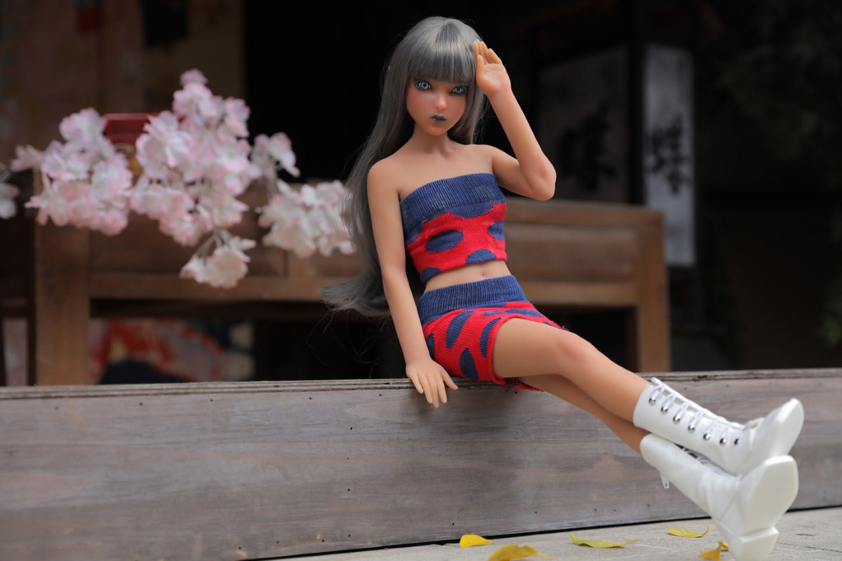 Momoko sexdukke (Climax Doll Mini 60cm B-cup silikon)