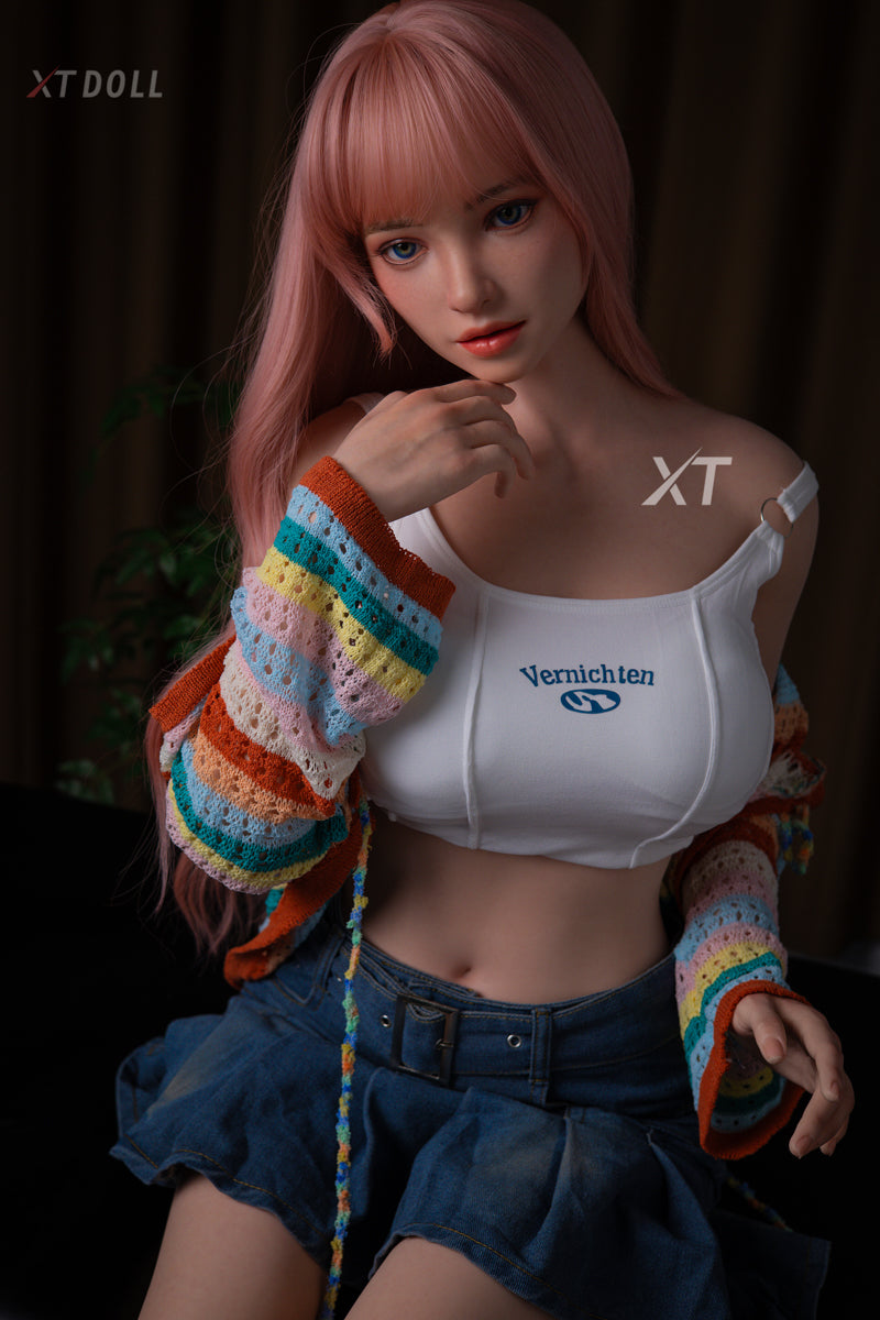 Sophia sexdukke (XT Doll 165 cm E-cup #XT-5 silikon)
