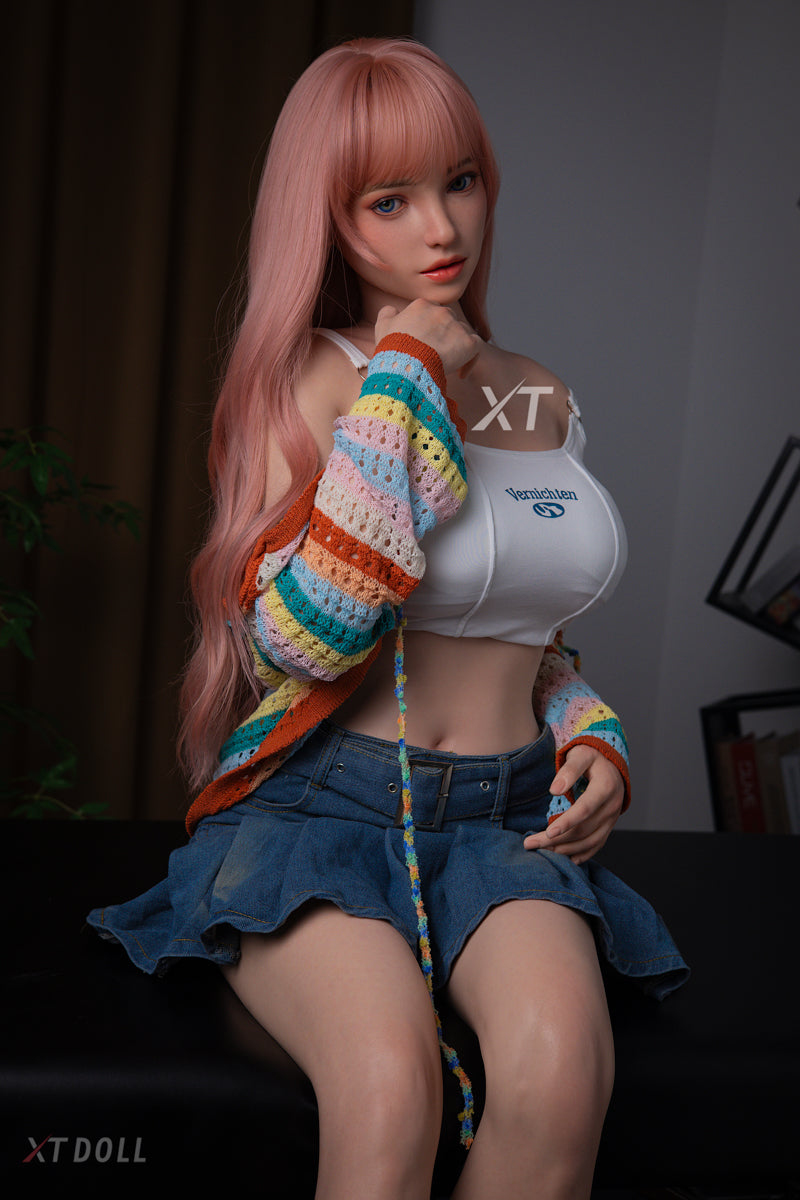 Sophia sexdukke (XT Doll 165 cm E-cup #XT-5 silikon)