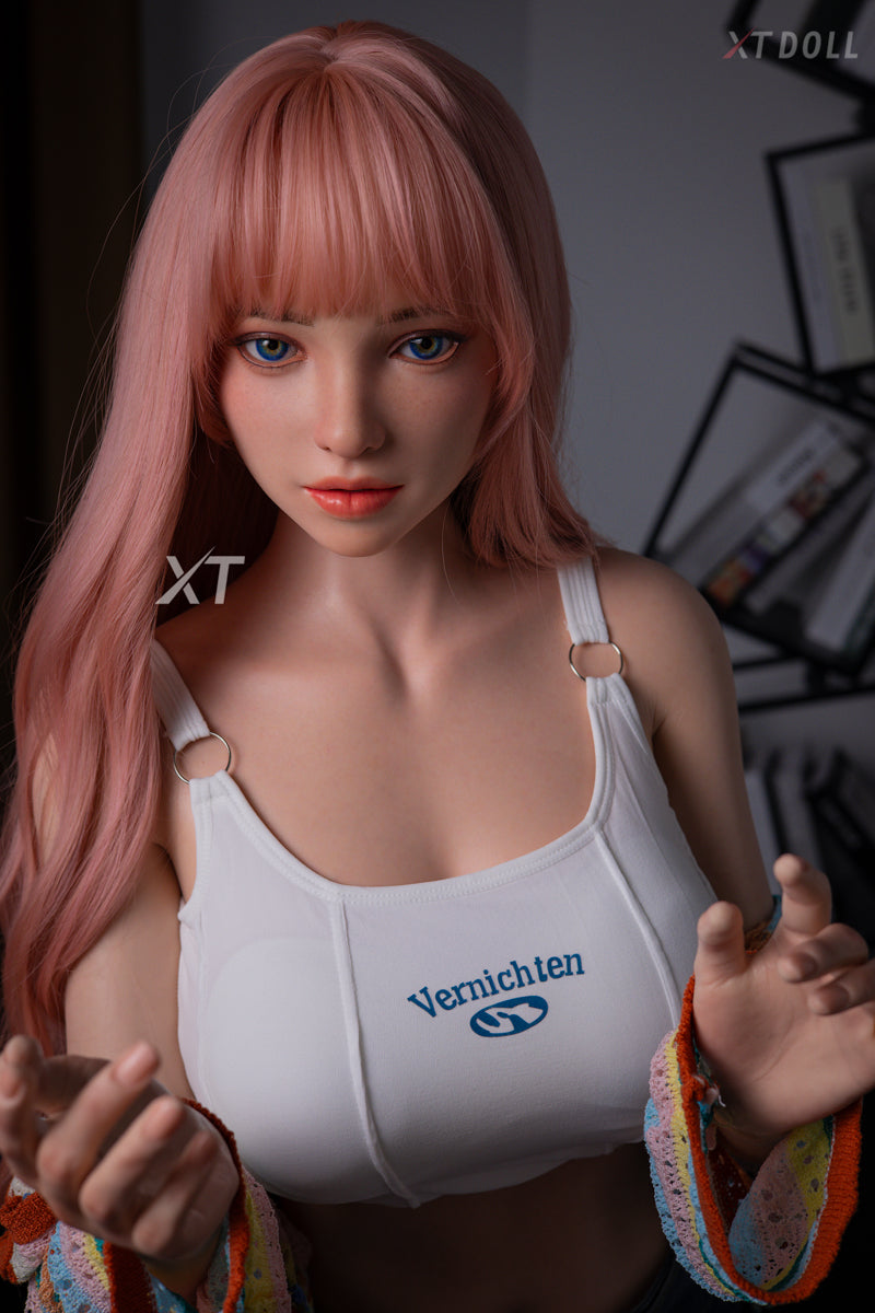 Sophia sexdukke (XT Doll 165 cm E-cup #XT-5 silikon)