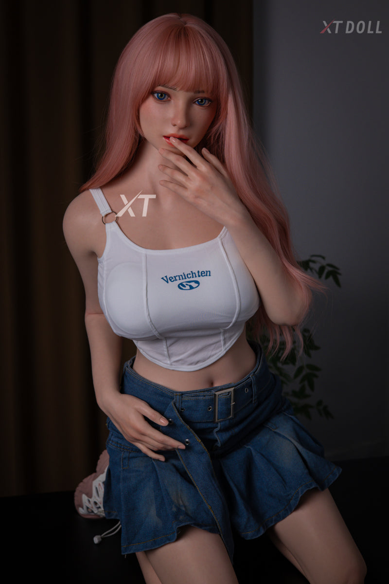 Sophia sexdukke (XT Doll 165 cm E-cup #XT-5 silikon)