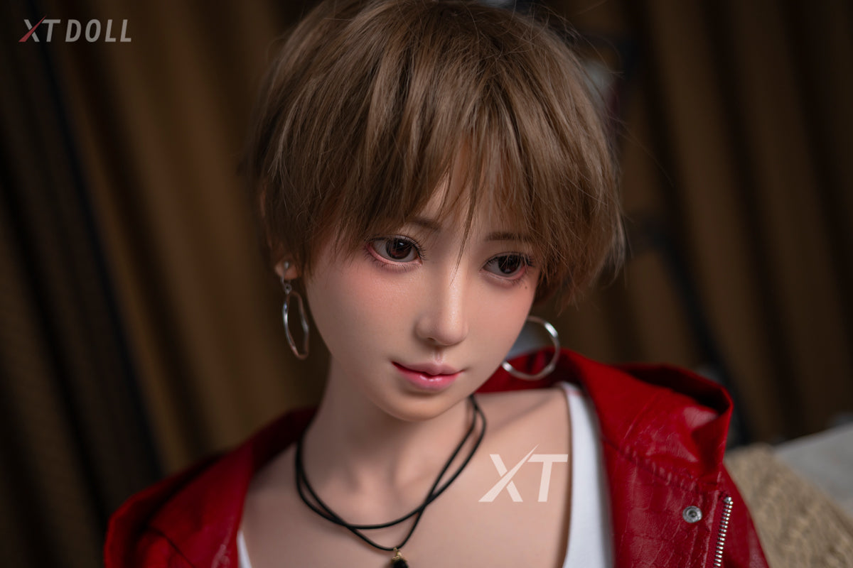 Grace sexdukke (XT Doll 161cm B-cup #XT-39-B silikon)