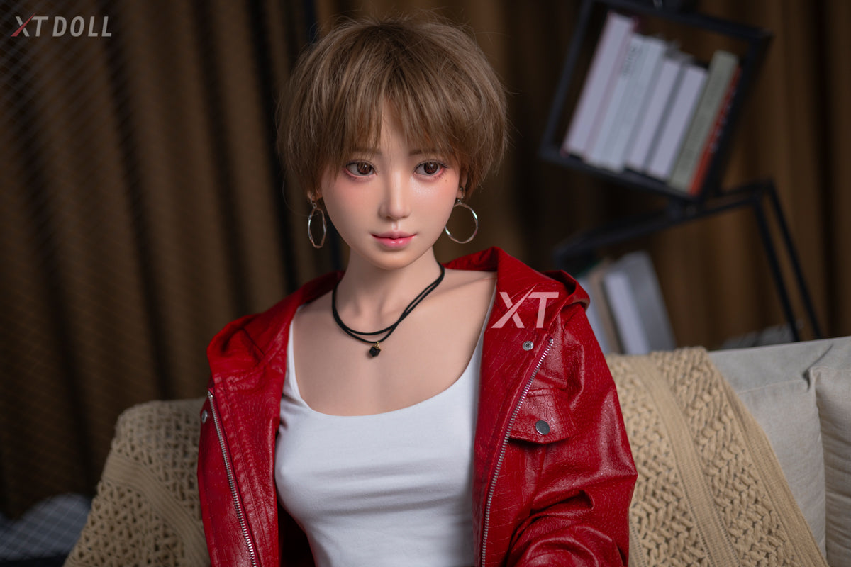 Grace sexdukke (XT Doll 161cm B-cup #XT-39-B silikon)