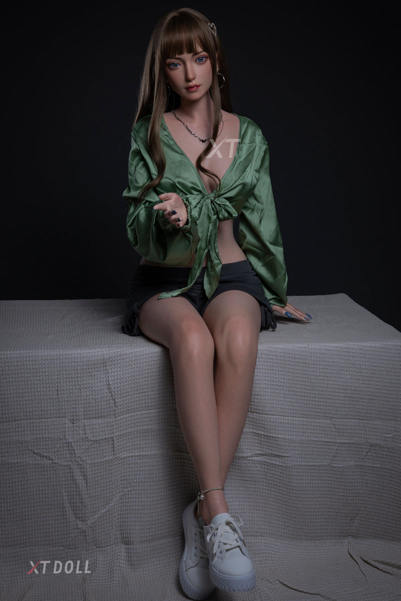 Flora sexdukke (XT Doll 164cm C-cup #XT-S1-B silikon)