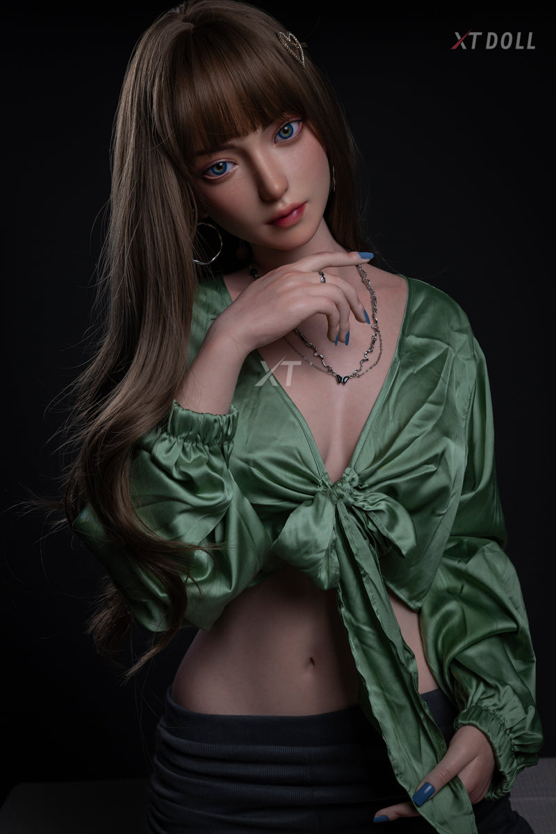 Flora sexdukke (XT Doll 164 cm C-cup #XT-S1-B silikon)