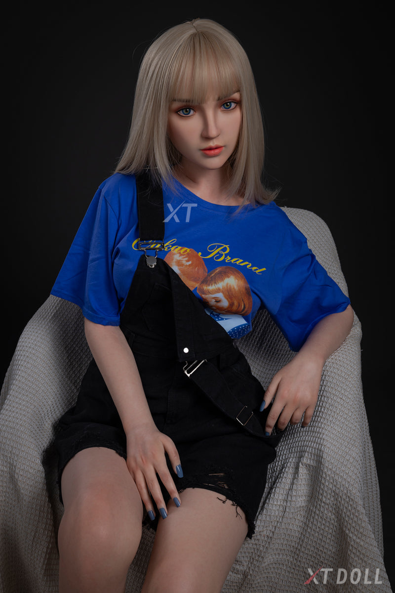 Lisa sexdukke (XT Doll 164 cm C-cup #XT-23 silikon)