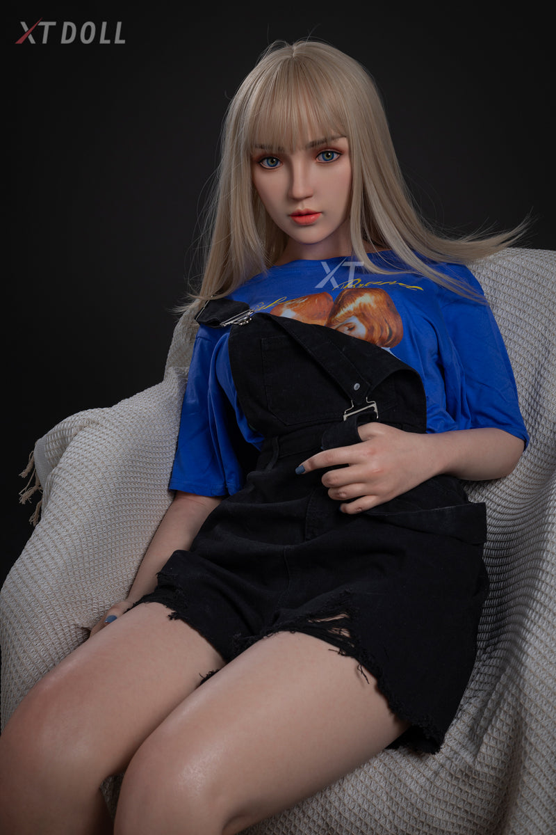 Lisa sexdukke (XT Doll 164 cm C-cup #XT-23 silikon)