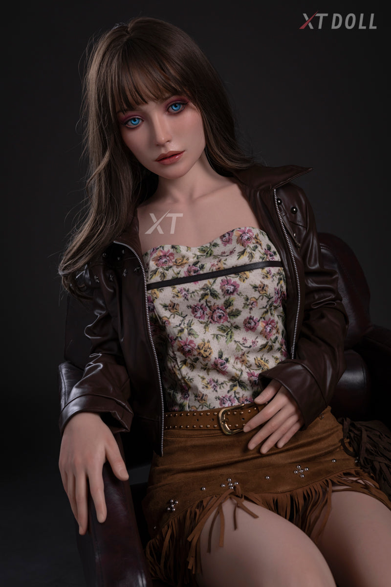 Carey sexdukke (XT Doll 161 cm B-cup #XT-2-C silikon)