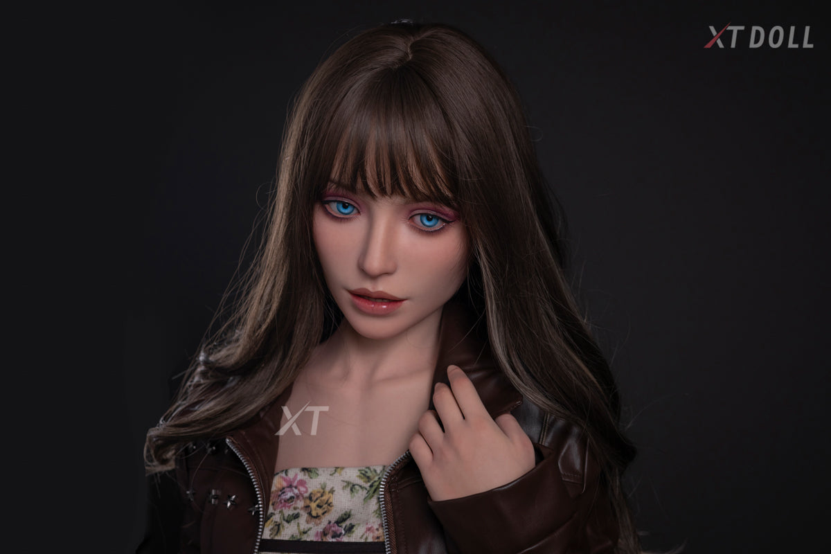 Carey sexdukke (XT Doll 161 cm B-cup #XT-2-C silikon)