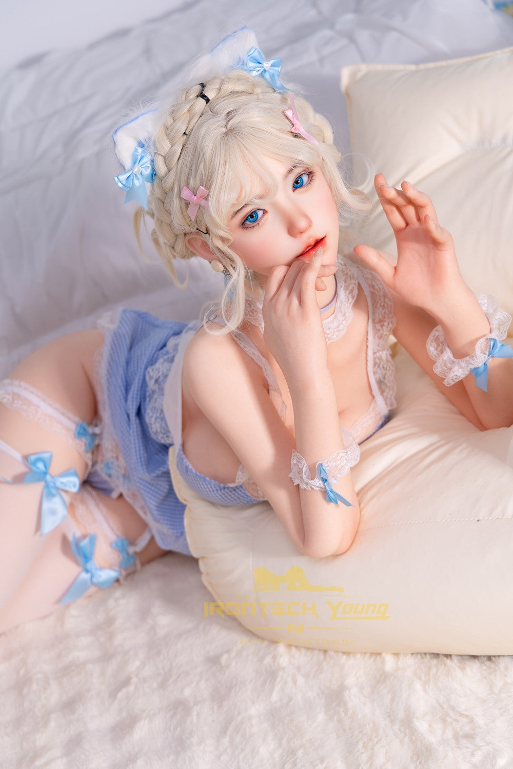 Zia Sexdocka (Irontech Doll 154cm E-Kupa N02 Silikon)