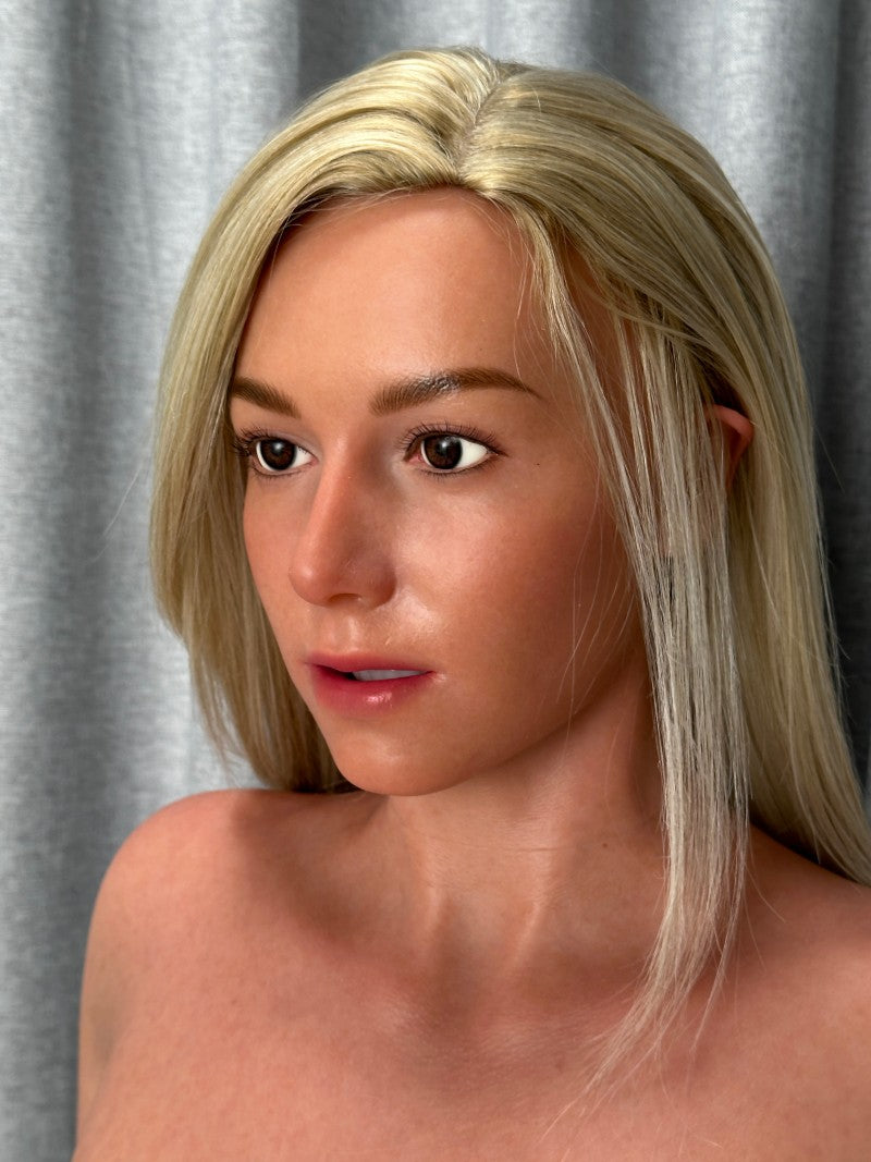 Gwen sexdukke (Zelex 169 cm C-cup ZFE01-2 Fusion Silikon)