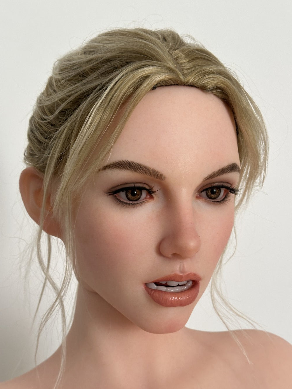 Irina sexdukke (Zelex 164cm g-cup ZXE206-W1 SLE silikon) EXPRESS