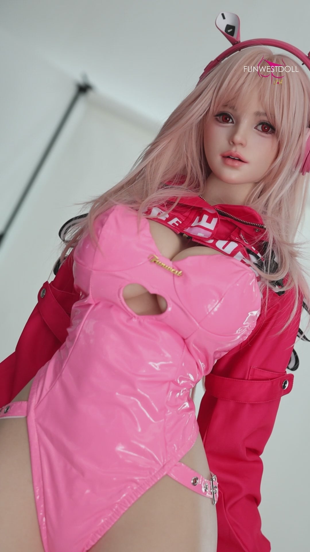 Lily sexdukke (FunWest Doll 157 cm G-cup #036SJ RST silikon)