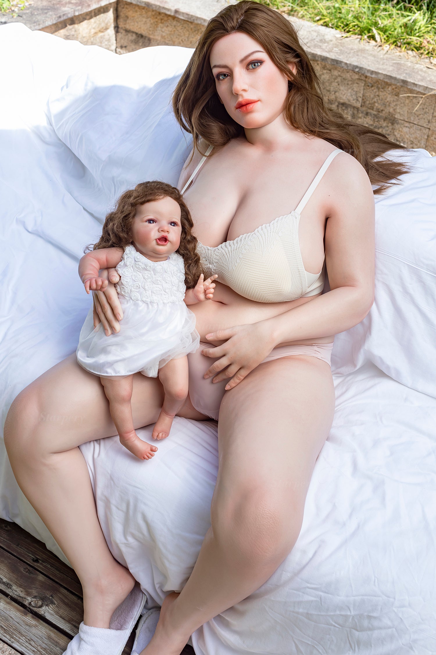 Amy sexdukke (Starpery 161cm H-cup TPE+silikon)
