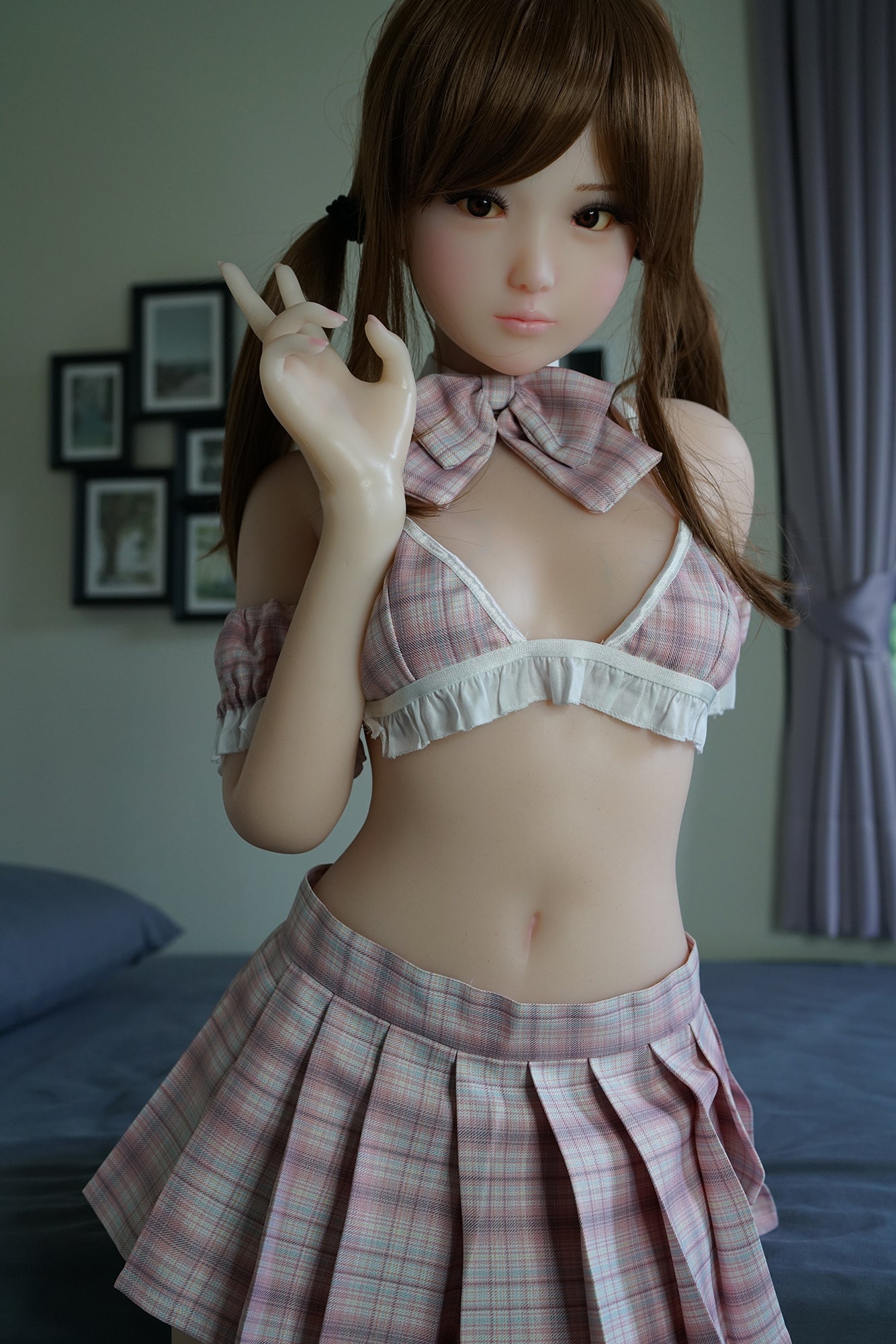 Aika sexdukke (Piper Doll 130cm a-cup Silikon)