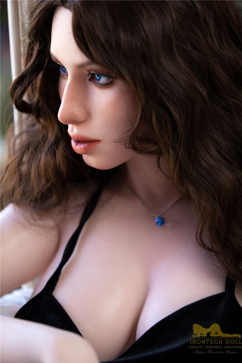 Esmeralda sexdukke (Irontech Doll 166 cm C-cup S28 silikon)