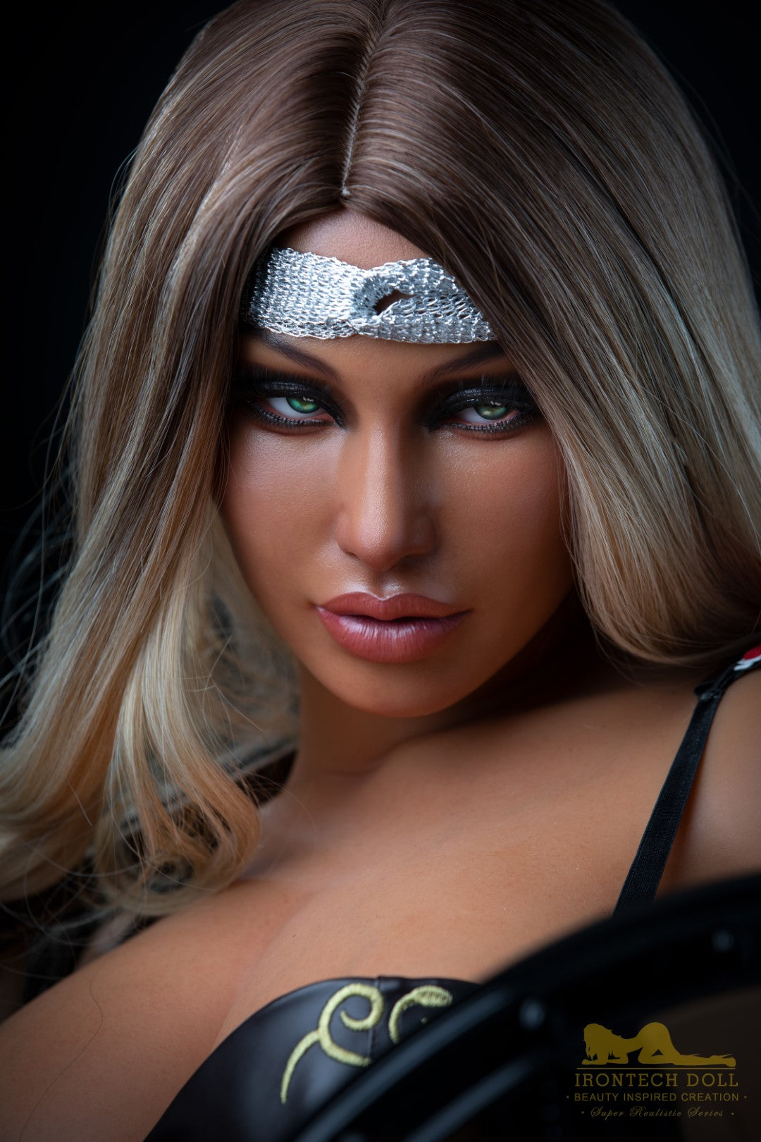 Hedy Warrior sexdukke (Irontech Doll 164cm e-cup S26 silikon)