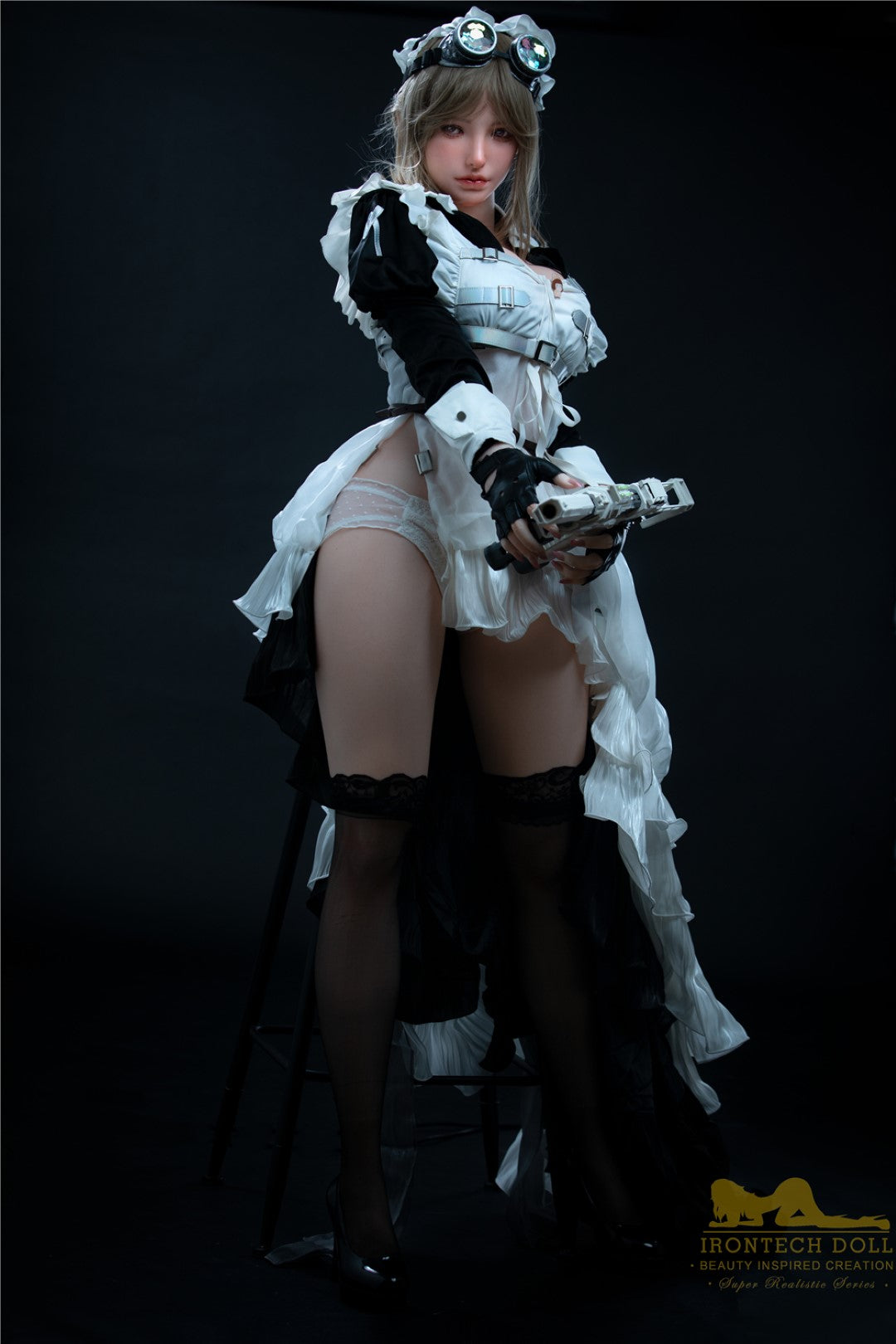 Cynthia sexdukke (Irontech Doll 165cm f-cup S15 silikon)