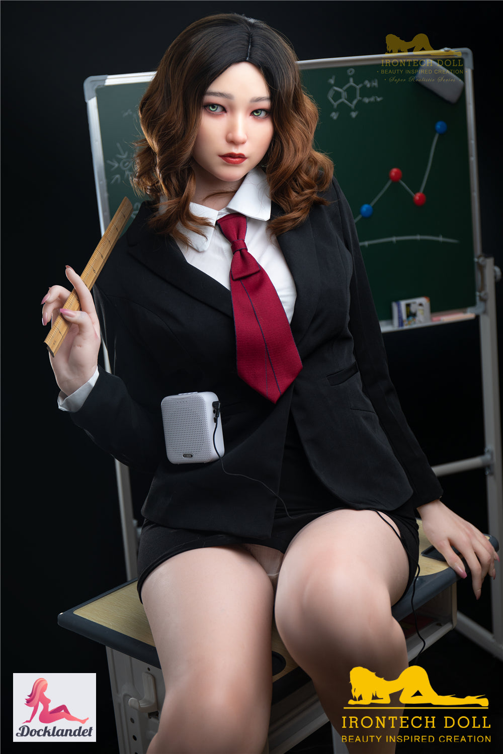 Karolina sexdukke (Irontech Doll 166cm B-cup S10 silikon)